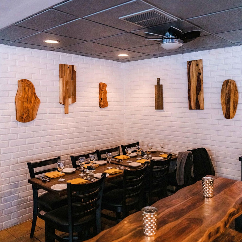 aplez the indoor and outdoor dining scene in chelsea 02