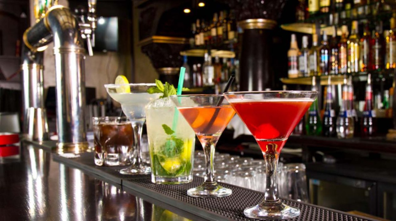Best Cocktail Bars - Astoria, NY
