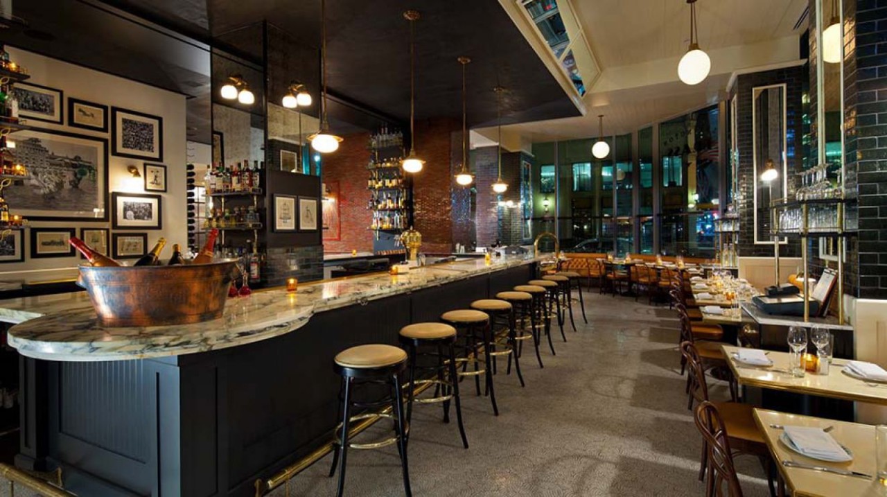 Best Bars In Midtown Manhattan, NY