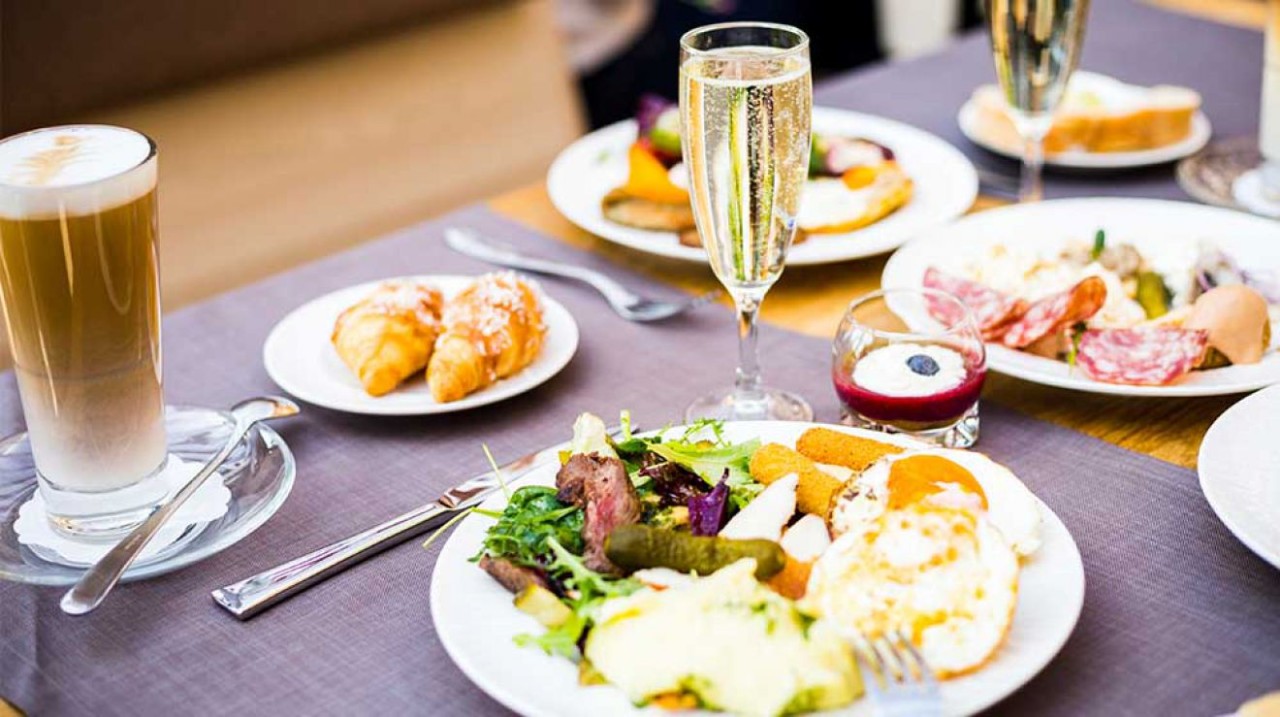 Best Midtown Hotel Brunch Spots, NYC