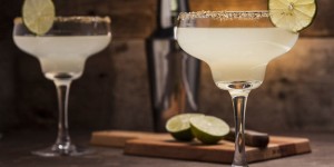 NOCHE DE MARGARITA&#039;S - MANHATTAN