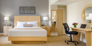 Hotel Pennsylvania 10-20% Off Deals