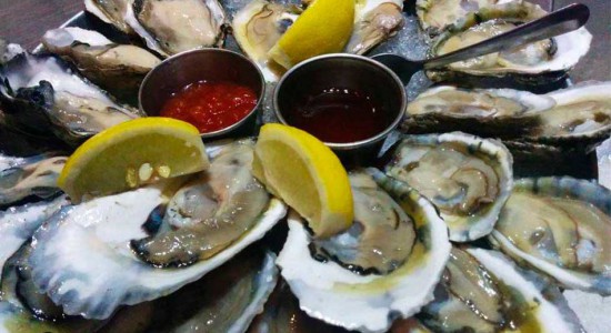 OFF THE HOOK RAW BAR &amp; GRILL - ASTORIA
