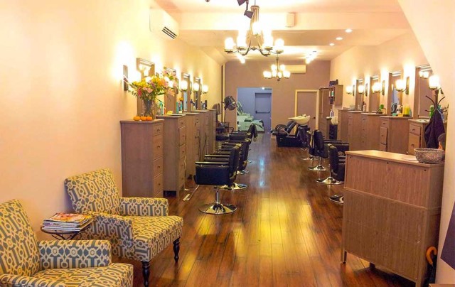 Salon Vollo 20% Off First Time Customers