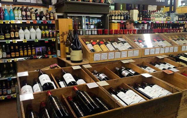 Warehouse Wines And Spirits Viña Almaviva $99 (Reg. $120)