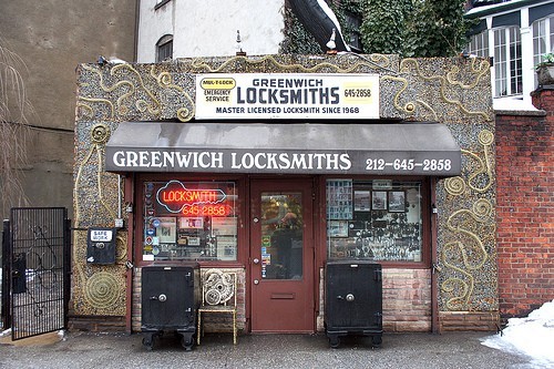 Greenwich Locksmiths Lock Replacement/ Re-keying $125