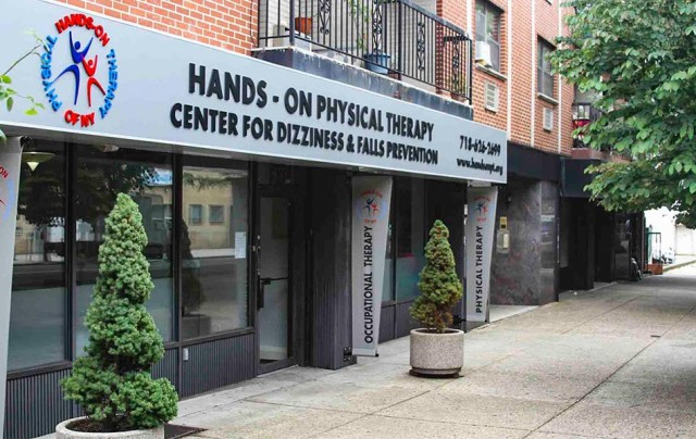 Hands-On Care Physical Therapy Free Screening