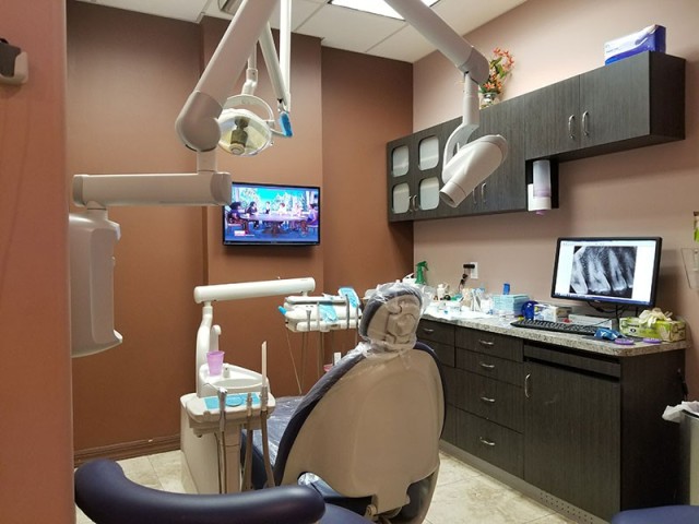 Broadway Family Dental Brooklyn, NY 11221