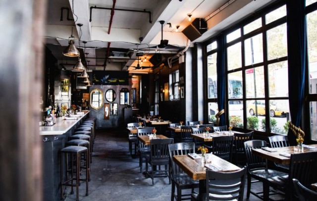 Grey Lady $1 Oysters &amp; $20 Bottomless Brunch